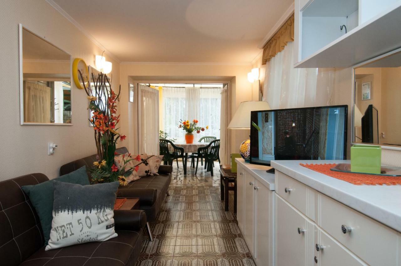 Apartmani Nives Lovran Εξωτερικό φωτογραφία